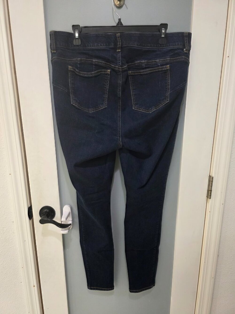 Torrid Premium Stretch Skinny Jeans | Size 16 | Dark Wash Denim - Picture 10 of 10